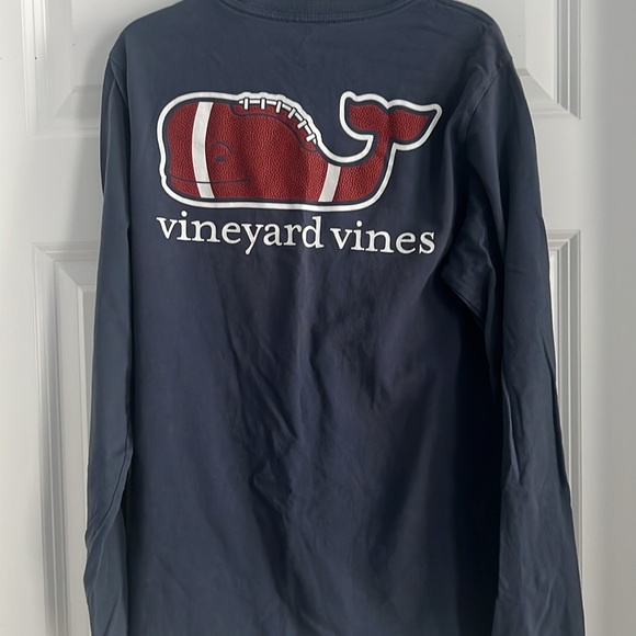 Vineyard Vines logo LS T-Shirt-Football 🏈 - Picture 5 of 5